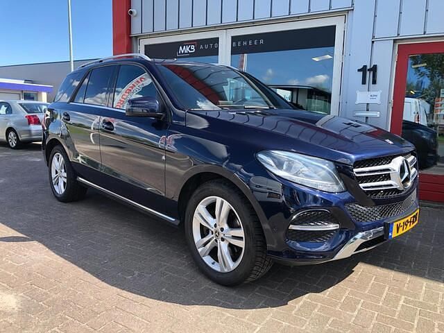Blauw Gebruikt 2018 Mercedes GLE350 Van | € 24.950 - Afbeelding 1/4