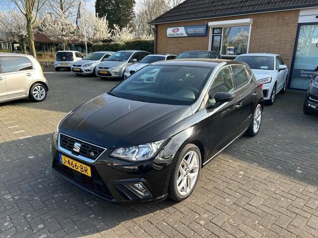 Zwart Gebruikt 2020 Seat Ibiza FR Hatchback | € 18.999 (Duur) - Afbeelding 1/4