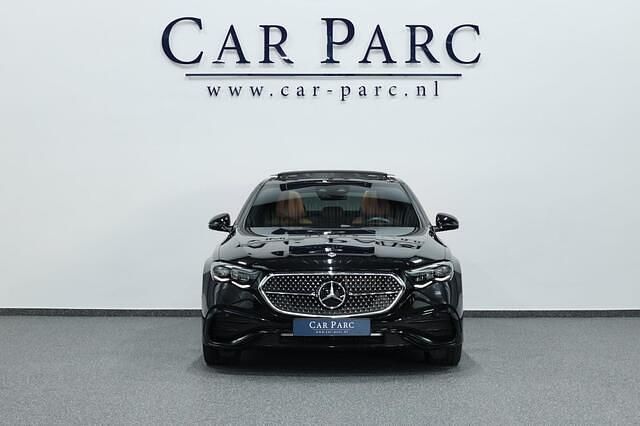 Occasion Mercedes E450 AMG line 381 PK (280 kW) 2024 Zwart Sedan