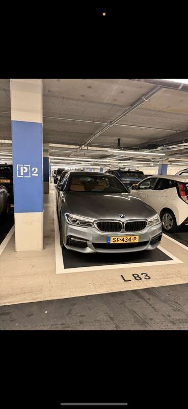 Gebruikt 2018 BMW 520 Luxury Line Sedan | € 36.000 - Afbeelding 1/4