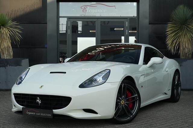 Wit Gebruikt 2010 Ferrari California Cabriolet | € 98.950 - Afbeelding 1/4