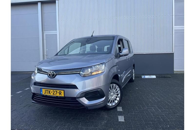 Grijs Occasion 2020 Toyota Proace Verso City Stationwagen | € 19.839 (Eerlijke prijs) - Afbeelding 1/1