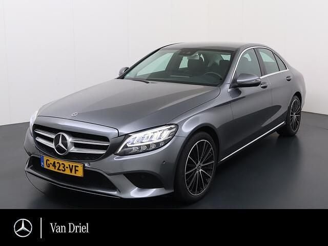 Grijs (metallic) Occasion 2019 Mercedes C200 Avantgarde Sedan | € 26.950 (Eerlijke prijs) - Afbeelding 1/4