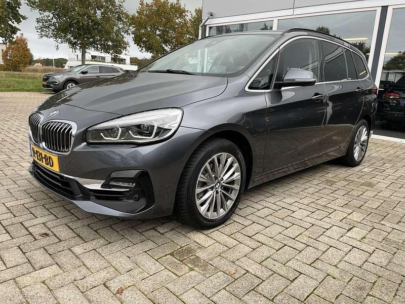 Occasion BMW 216 Gran Tourer Comfort Edition 109 PK (80 kW) 2022 Grijs, metallic lak MPV