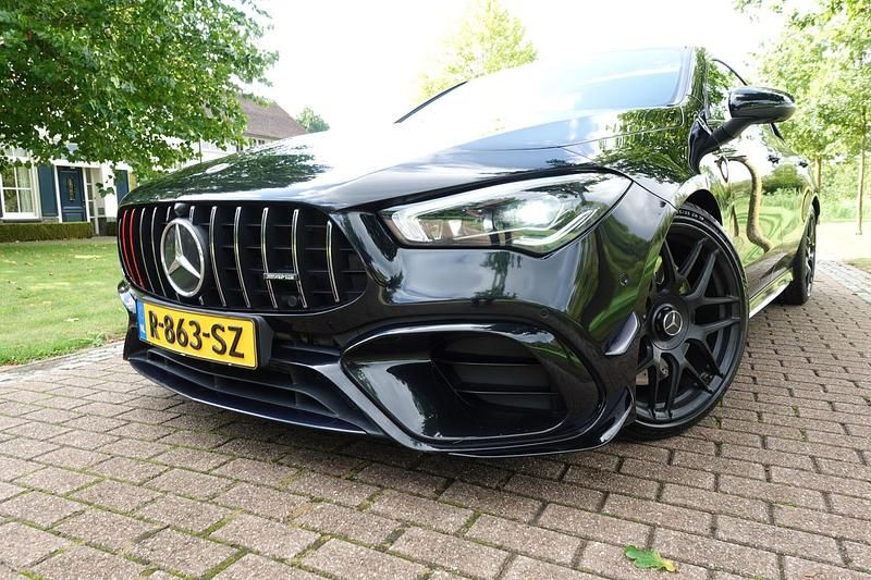 Occasion Mercedes CLA45 AMG Premium Plus 422 PK (310 kW) 2021 Zwart Sedan