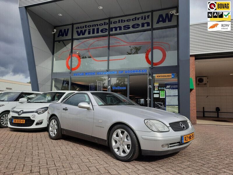 Grijs Gebruikt 1997 Mercedes SLK230 Cabriolet | € 9.750 - Afbeelding 1/4