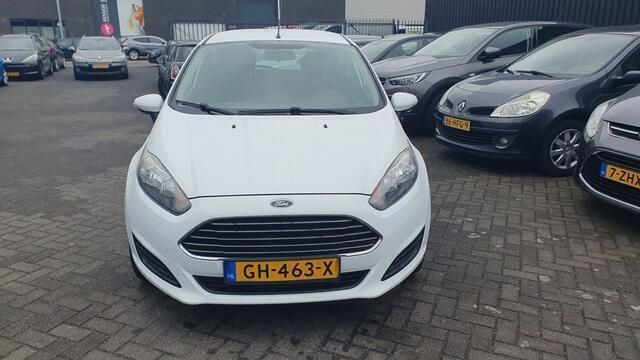 Occasion Ford Fiesta Style 65 PK (47 kW) 2015 Wit Hatchback