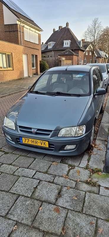 Groen Gebruikt 2001 Mitsubishi Space Star MPV | € 1.250 (Eerlijke prijs) - Afbeelding 1/4