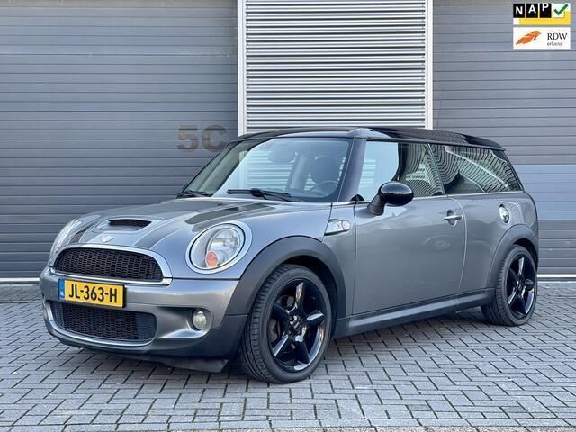 Grijs Gebruikt 2008 Mini Cooper Clubman Stationwagen | € 6.450 (Duur) - Afbeelding 1/4