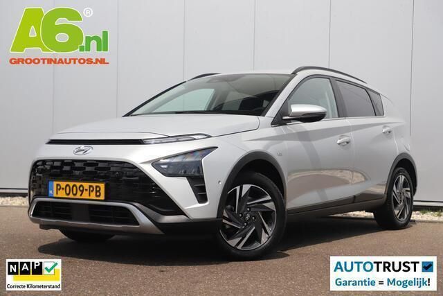 Grijs Gebruikt 2022 Hyundai Bayon Premium SUV | € 16.900 (Eerlijke prijs) - Afbeelding 1/4