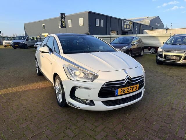 Occasion Citroën DS5 Business Class 163 PK (119 kW) 2012 Wit Hatchback
