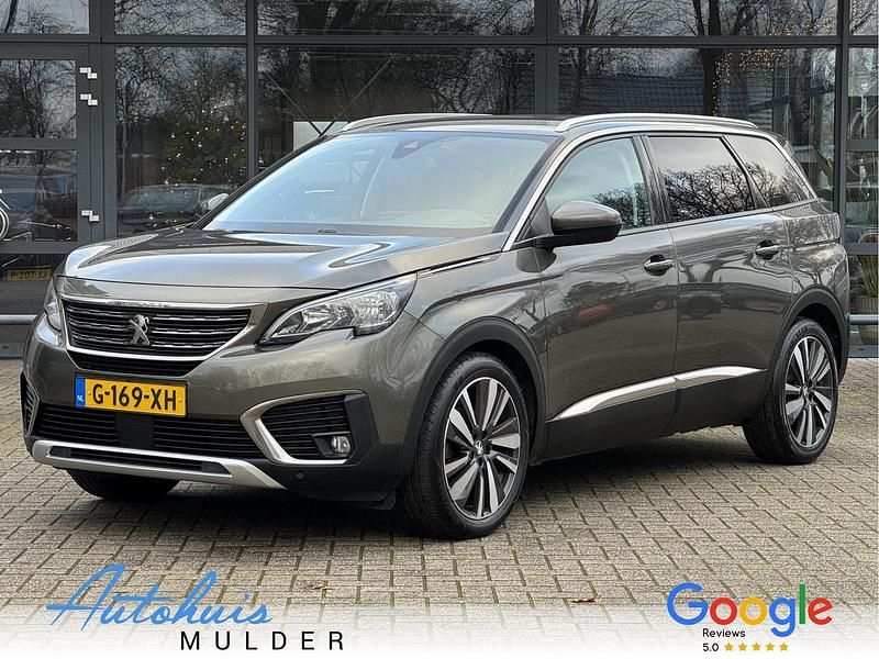 Grijs Occasion 2020 Peugeot 5008 Premium SUV | € 15.940 (Eerlijke prijs) - Afbeelding 1/4