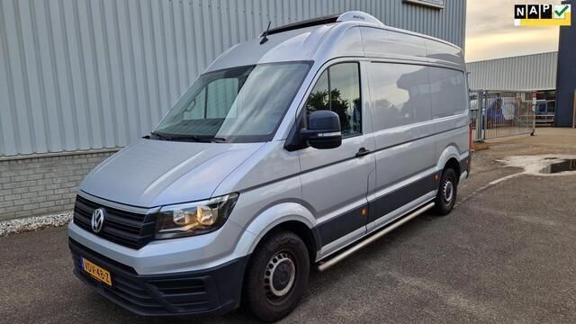 Grijs Gebruikt 2020 VW Crafter Highline Van | € 15.450 (Duur) - Afbeelding 1/4