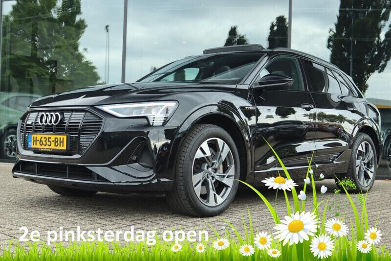 Zwart, metallic lak Gebruikt 2019 Audi e-tron S-Line SUV | € 27.900 (Duur) - Afbeelding 1/4