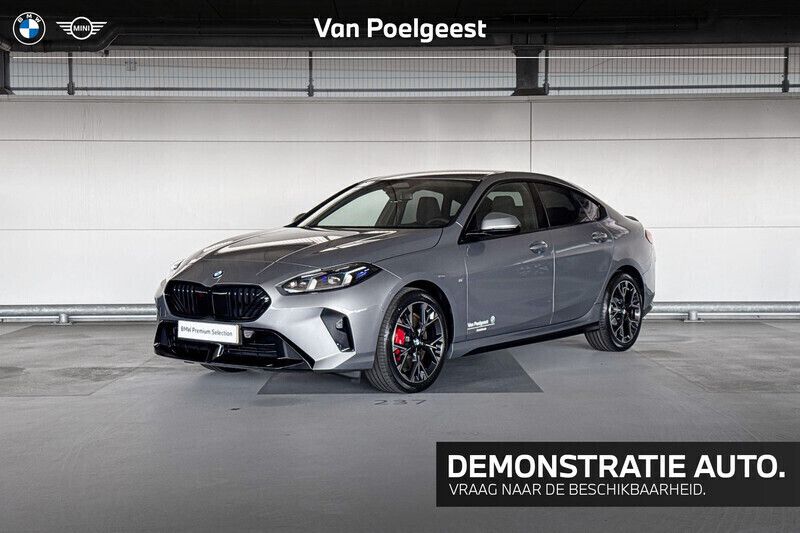 Grijs, metallic lak Gebruikt 2025 BMW 220 M Sport Coupé | € 42.900 (Super prijs) - Afbeelding 1/4