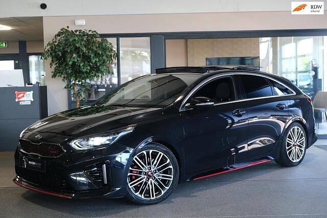 Zwart Gebruikt 2019 Kia ProCeed 2 Hatchback | € 23.950 (Eerlijke prijs) - Afbeelding 1/4