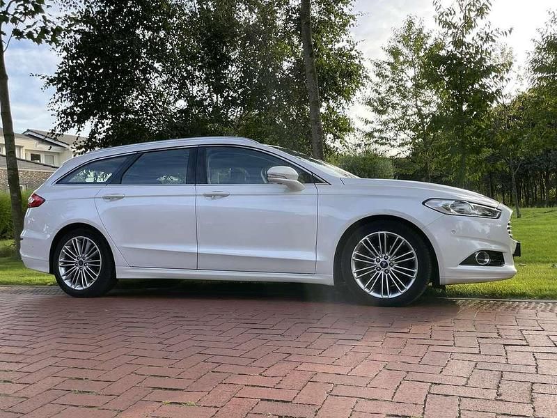 Occasion Ford Mondeo Titanium 179 PK (131 kW) 2015 Wit Stationwagen