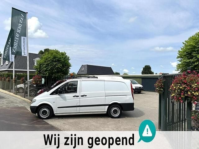 Wit Gebruikt 2005 Mercedes Vito MPV | € 4.950 (Iets duurder) - Afbeelding 1/4
