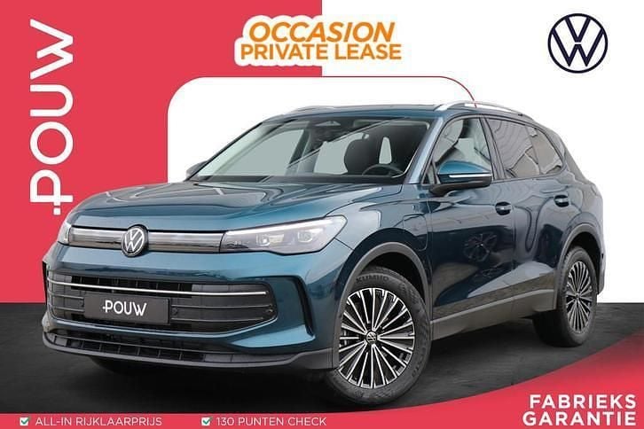 Blauw (metallic) Nieuw 2025 VW Tiguan Edition SUV | € 45.900 (Super prijs) - Afbeelding 1/3