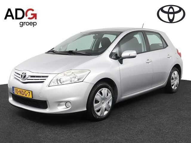 Grijs Gebruikt 2010 Toyota Auris Hatchback | € 5.950 (Eerlijke prijs) - Afbeelding 1/4