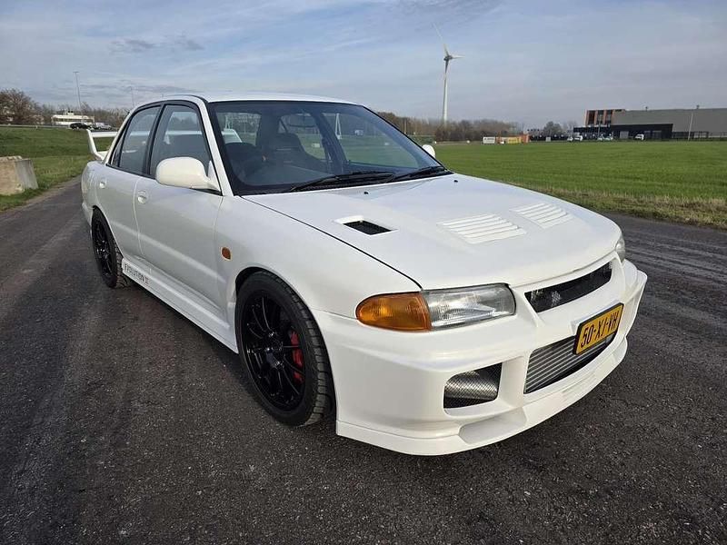 Occasion Mitsubishi Lancer 235 PK (172 kW) 1995 Wit Sedan