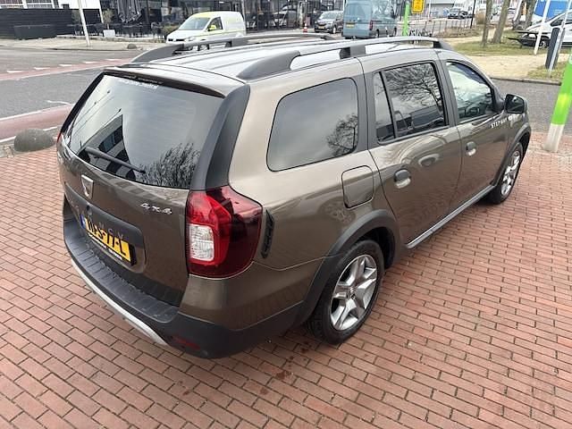 Occasion Dacia Logan MCV Stepway 90 PK (66 kW) 2018 Bruin (metallic) MPV