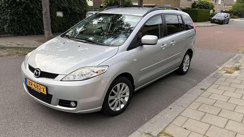 Grijs Gebruikt 2007 Mazda 5 Touring MPV | € 2.195 (Eerlijke prijs) - Afbeelding 1/4