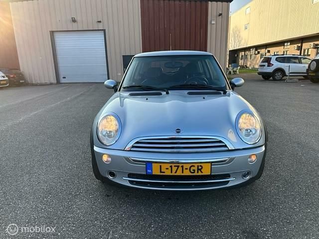 Occasion Mini Cooper 116 PK (85 kW) 2005 Grijs Hatchback