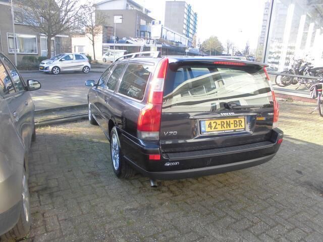 Occasion Volvo V70 141 PK (103 kW) 2005 Blauw Stationwagen