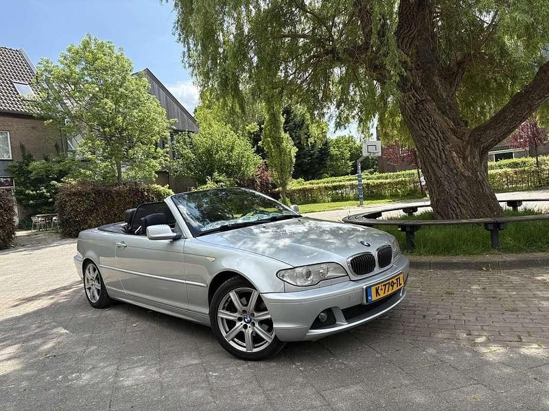 Grijs Gebruikt 2004 BMW 320 Cabriolet Executive Cabriolet | € 4.999 (Super prijs) - Afbeelding 1/4