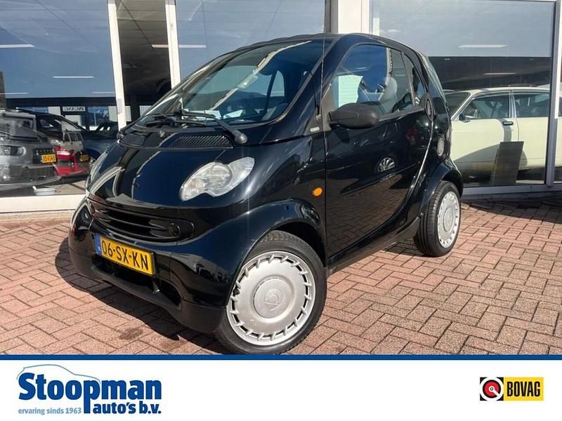 Zwart Gebruikt 2006 Smart ForTwo Coupé Pure Hatchback | € 2.450 - Afbeelding 1/4