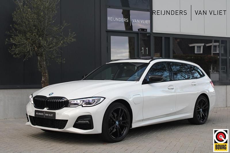 Occasion BMW 320e Executive 204 PK (150 kW) 2021 Wit Stationwagen