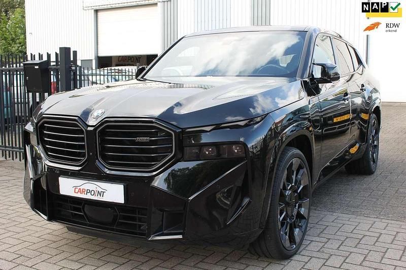 Zwart Gebruikt 2024 BMW XM Comfort Edition SUV | € 119.995 - Afbeelding 1/4