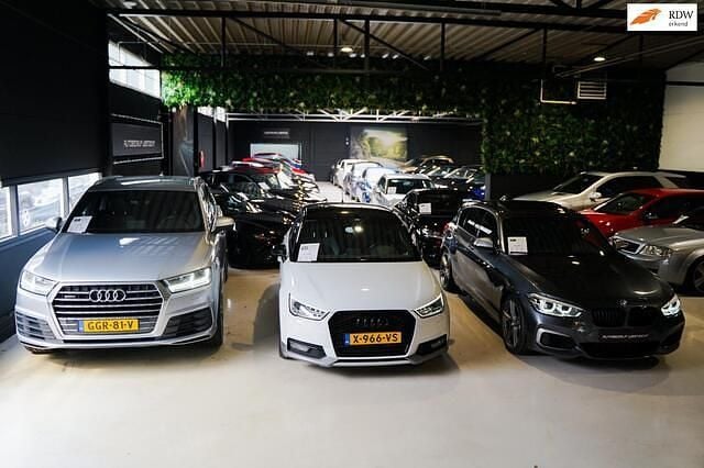 Zwart (metallic) Occasion 2015 Audi A4 Allroad Exclusive Stationwagen | € 19.950 - Afbeelding 1/4