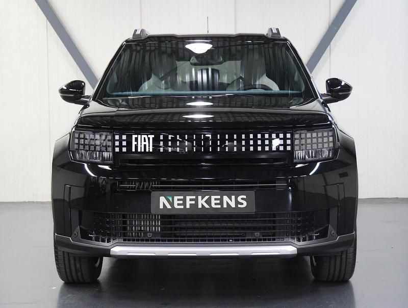 Nieuw Fiat Panda La Prima 110 PK (80 kW) 2025 Zwart SUV