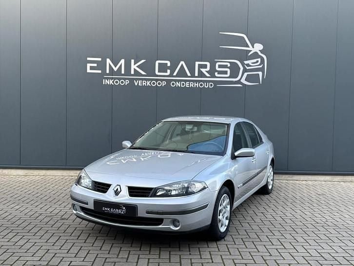 Grijs Gebruikt 2006 Renault Laguna II Dynamique Hatchback | € 2.949 (Duur) - Afbeelding 1/4