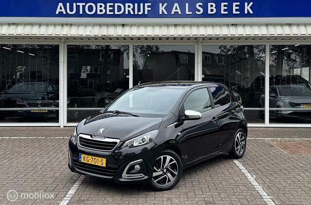 Zwart Gebruikt 2015 Peugeot 108 Allure Hatchback | € 5.999 (Eerlijke prijs) - Afbeelding 1/4