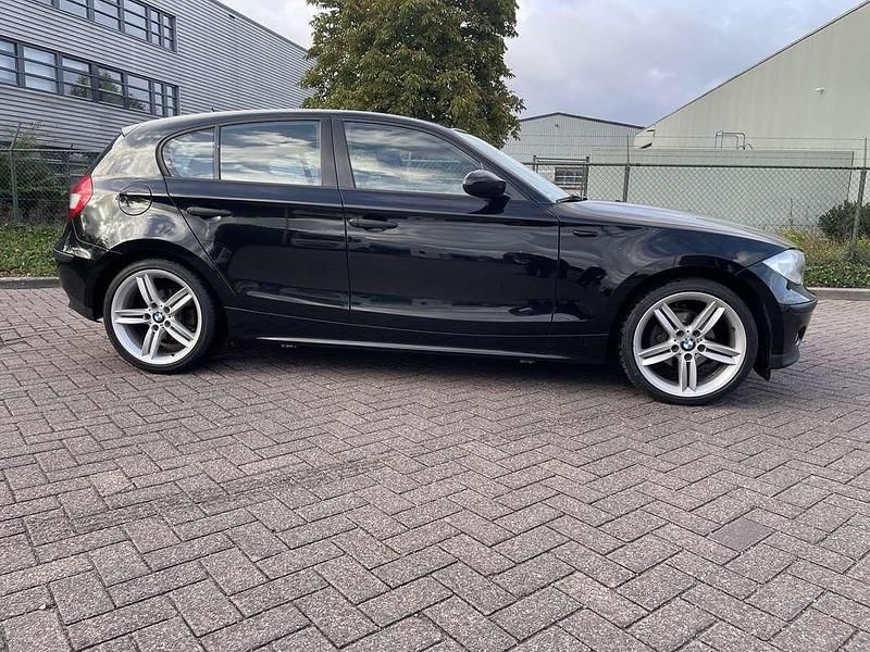 Occasion BMW 116 116 PK (85 kW) 2006 Zwart Hatchback