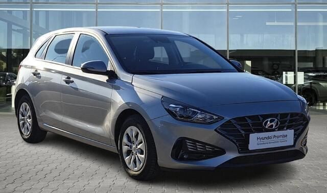 Zilver Occasion 2024 Hyundai i30 Hatchback | € 18.670 (Super prijs) - Afbeelding 1/4