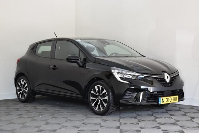 Zwart Gebruikt 2021 Renault Clio V Zen Hatchback | € 14.750 (Iets duurder) - Afbeelding 1/3