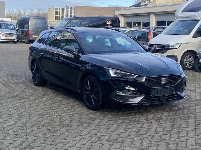 Occasion Seat Leon Business 150 PK (110 kW) 2024 Zwart (metallic) Stationwagen