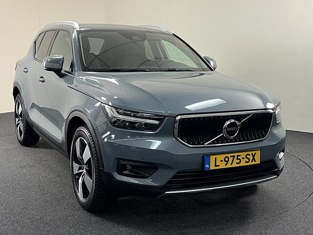 Occasion Volvo XC40 Momentum 165 PK (121 kW) 2020 Grijs SUV