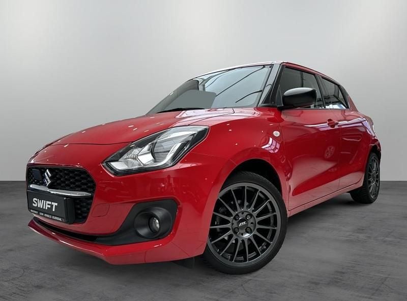 Rood Gebruikt 2022 Suzuki Swift Hatchback | € 18.995 (Eerlijke prijs) - Afbeelding 1/4