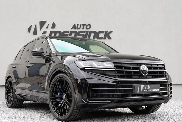 Zwart, metallic lak Gebruikt 2023 VW Touareg SUV | € 77.950 (Eerlijke prijs) - Afbeelding 1/4