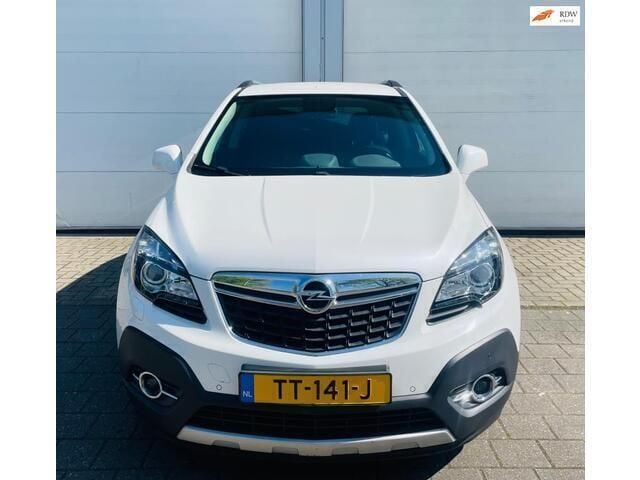 Wit Gebruikt 2012 Opel Mokka Cosmo SUV | € 7.950 (Eerlijke prijs) - Afbeelding 1/4
