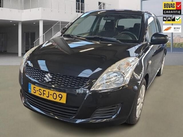 Zwart Gebruikt 2013 Suzuki Swift Comfort Hatchback | € 8.950 (Eerlijke prijs) - Afbeelding 1/4