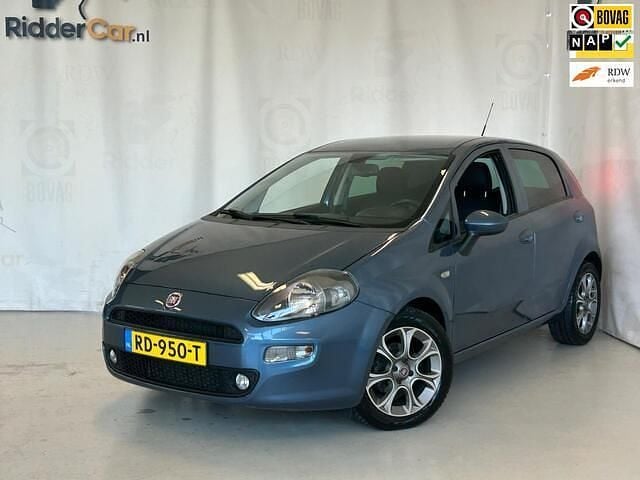 Blauw Gebruikt 2017 Fiat Punto Evo Hatchback | € 7.499 - Afbeelding 1/4