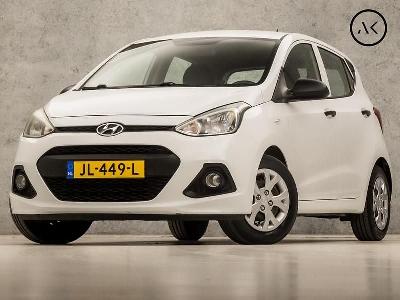 Wit Gebruikt 2016 Hyundai i10 GO! Hatchback | € 7.945 (Eerlijke prijs) - Afbeelding 1/4