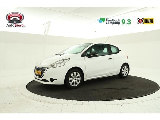 Wit Occasion 2013 Peugeot 208 Allure Hatchback | € 3.495 (Super prijs) - Afbeelding 1/4