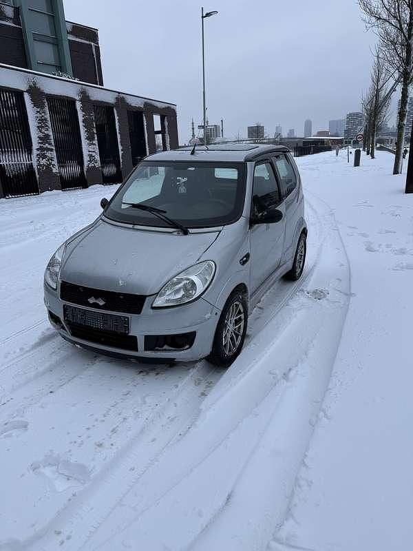 Grijs Gebruikt 2009 Ligier X-Too Hatchback | € 6.000 - Afbeelding 1/4